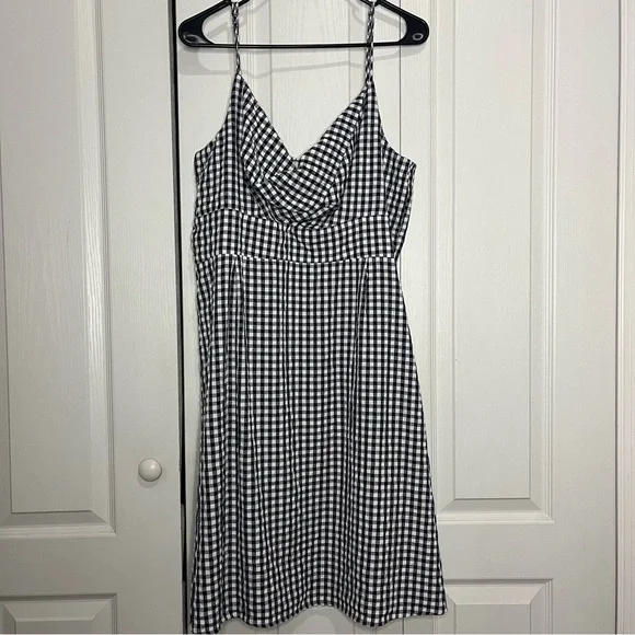 Navy Blue and White Gingham Dress - Picture 2 of 6